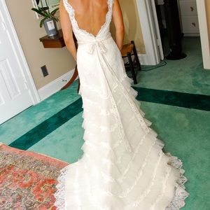 Lazaro size 10 wedding dress